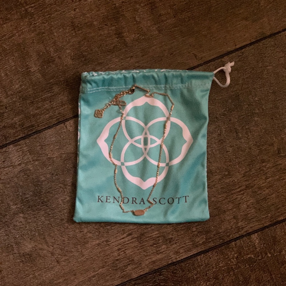Kendra Scott Necklace